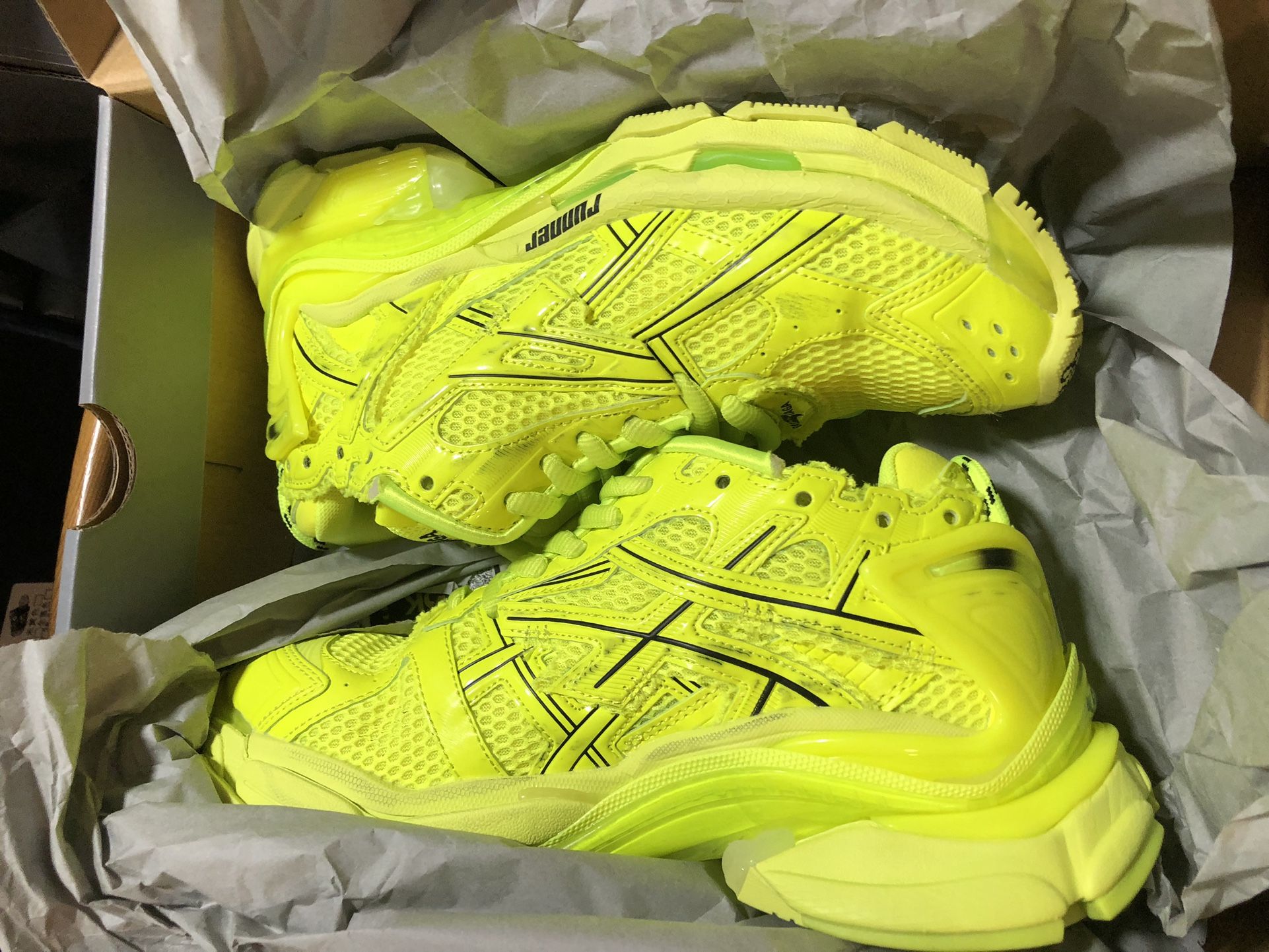 Size 38 Balenciaga Runners