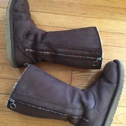 Ugg Rainbow Zipper Boots, Women’s Size 6