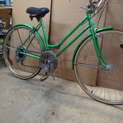 Vintage Schwinn Suburban 