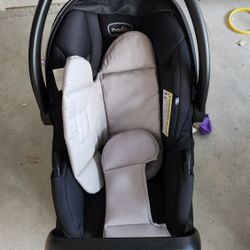 Free Car Seat And Baby Sofa