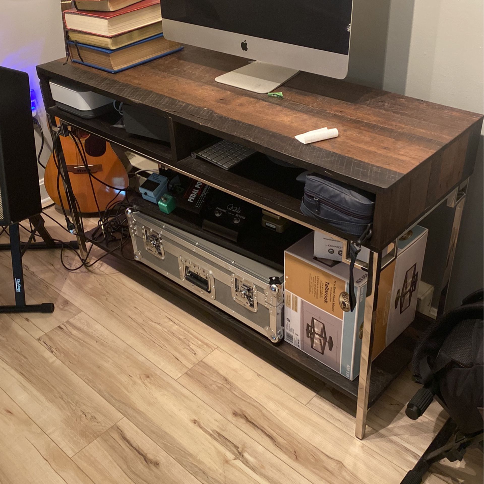 Console And Two end tables