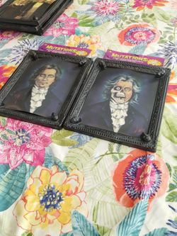 New -Halloween Haunted Lenticular Picture (Face Changing)
