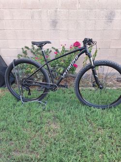 SPECIALIZED ROCKHOPPER COMP 29 ER 1 X 9 SPEED ( MEDIUM)