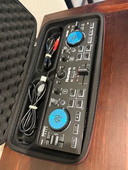 Numark DJ2GO2 Touch DJ Controller with Case