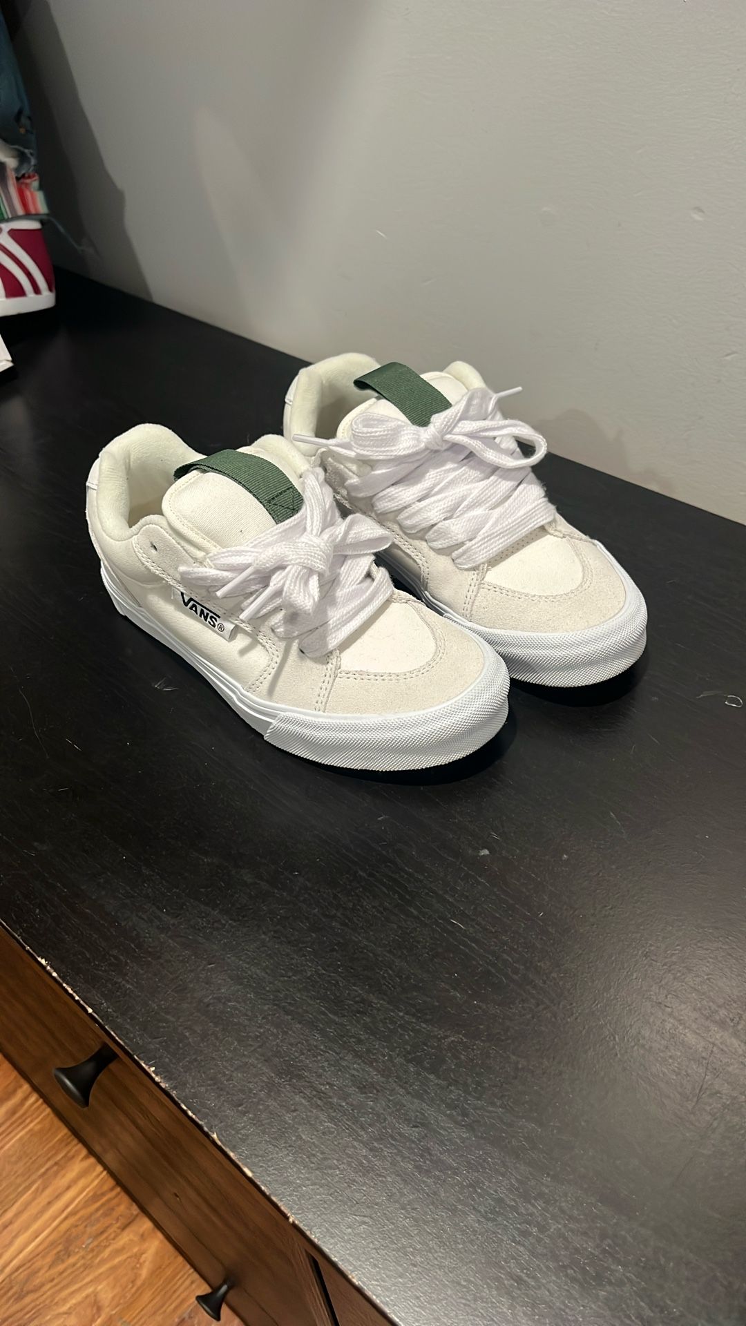 chunky vans no box