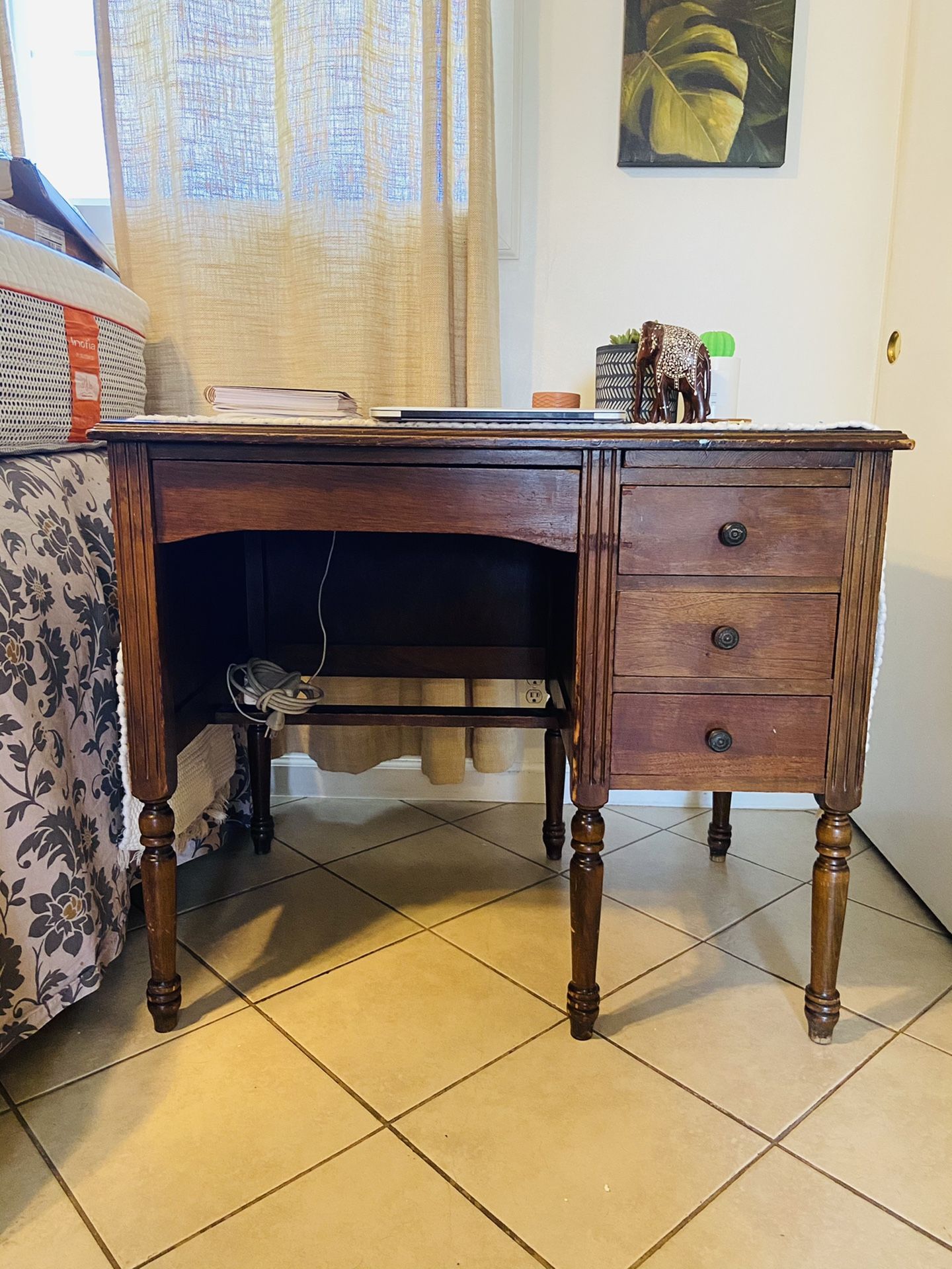 Antique small desk
