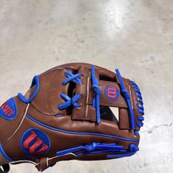 Wilson A2000 11.75 (infield Glove)