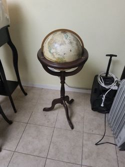 Repogle World Globe On Pedastal By Bombay Company