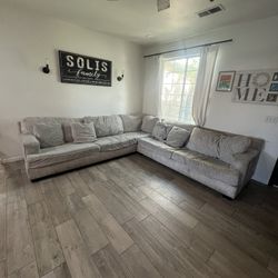 Sectional Couch 