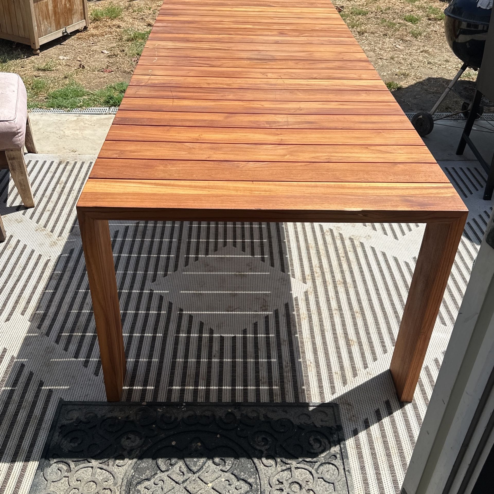Harbour Outdoor Solid Wood Hayman Outdoor Dining Table