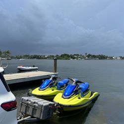 2023 Waverunner EX Deluxe x2 w/ Trailer & Storage