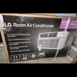 LG 12,000 BTU Air Conditioner 