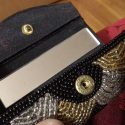 VTG BLACK GOLD BEADED LIPSTICK CASE with MIRROR