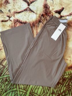 Pink Alo trouser pants for woman