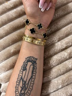 Black clover bracelets