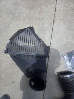 Gmc 2500 oem air box  and filter