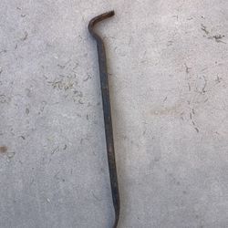 36 Inch Roughneck Gorilla Pry Bar