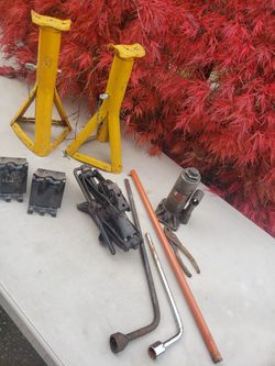Two Jack Stands, Hydraulic Bottle Jack, Scissors Jack, Chucks, Wheel Wrenches