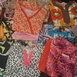 KOI SCRUBS LG TOPS MED BOTTOMS 