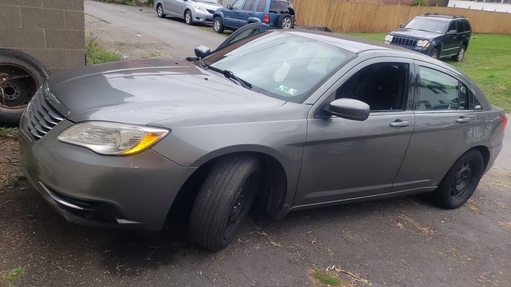 2012 Chrysler 200