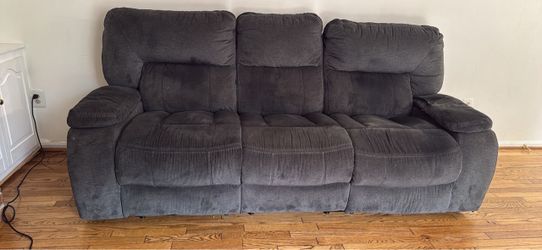 Reclining sofas