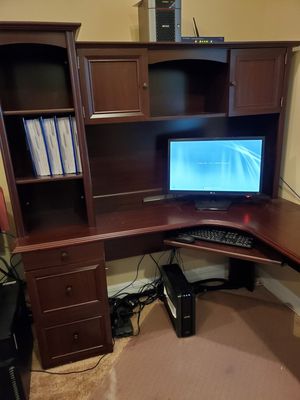 New And Used Desk With Hutch For Sale In Deerfield Beach Fl Offerup