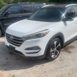 2015 Hyundai Tucson