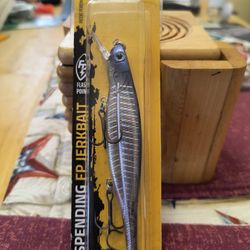 FISHING BOOYAH SUSPENDING JERKBAIT