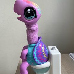 Kids toy potty training friends