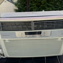 Frigidaire Air Condition 8000btu Cool 🧊 