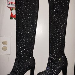 Sparkling Boots Size 6 