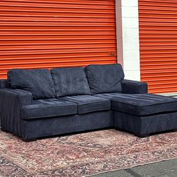 Jonathan Louis Sleeper L Shape Reversible Sectional Couch Set Free Curbside Delivery 