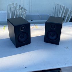 Audio Engine 2 Speakers 