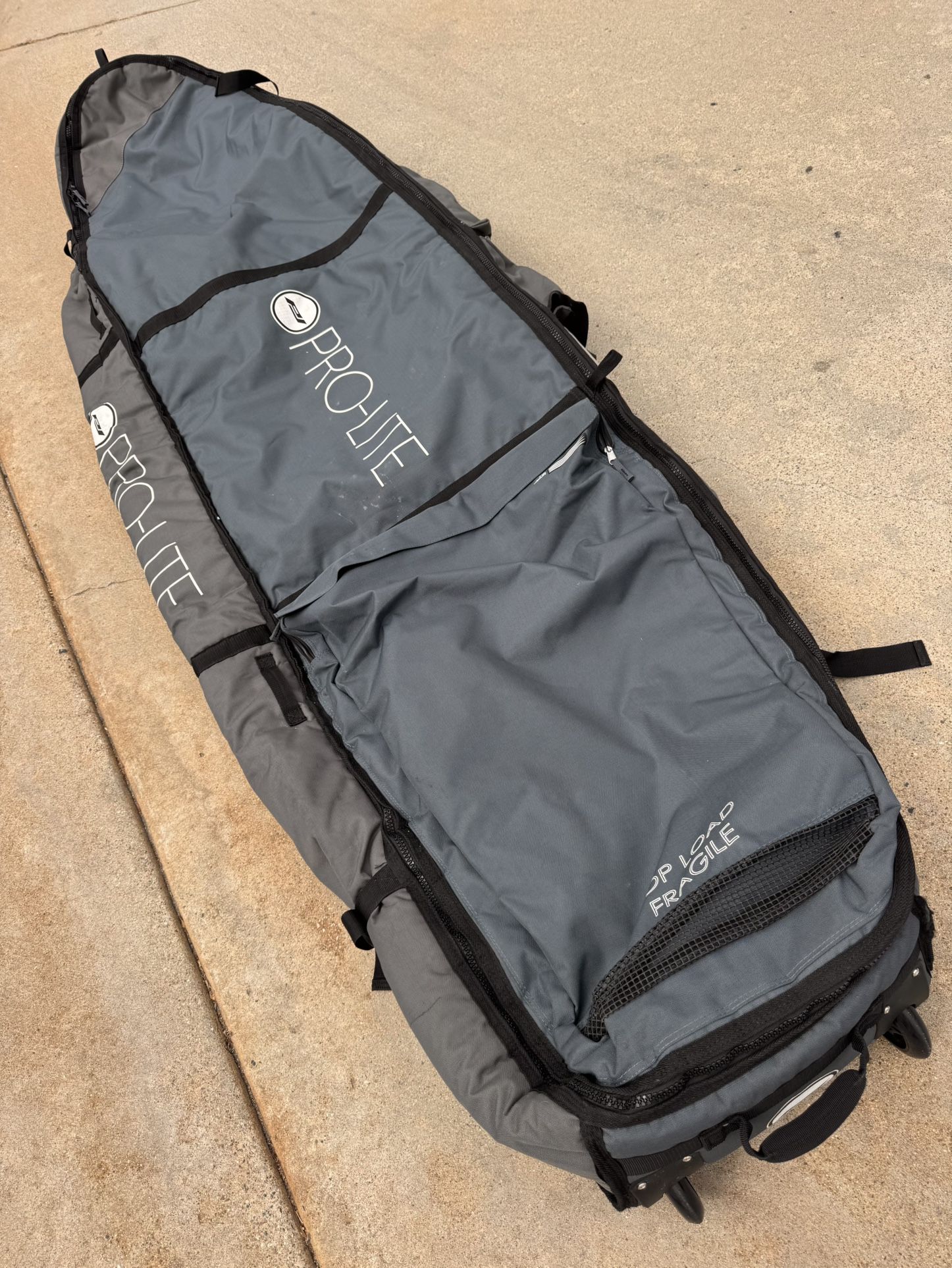 SURFBOARD BAG FOR SALE: 8’0” Coffin Bag with Wheels by Prolite