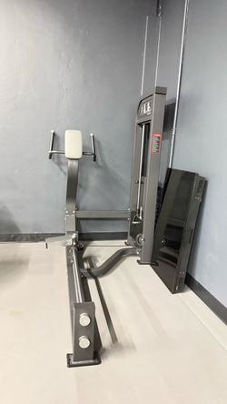 Standing Glute Kickback Machine