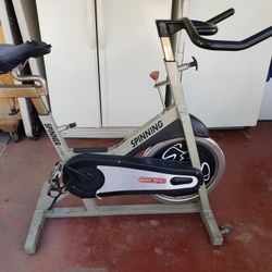 Star Trac Spinner Bike Velo Xt