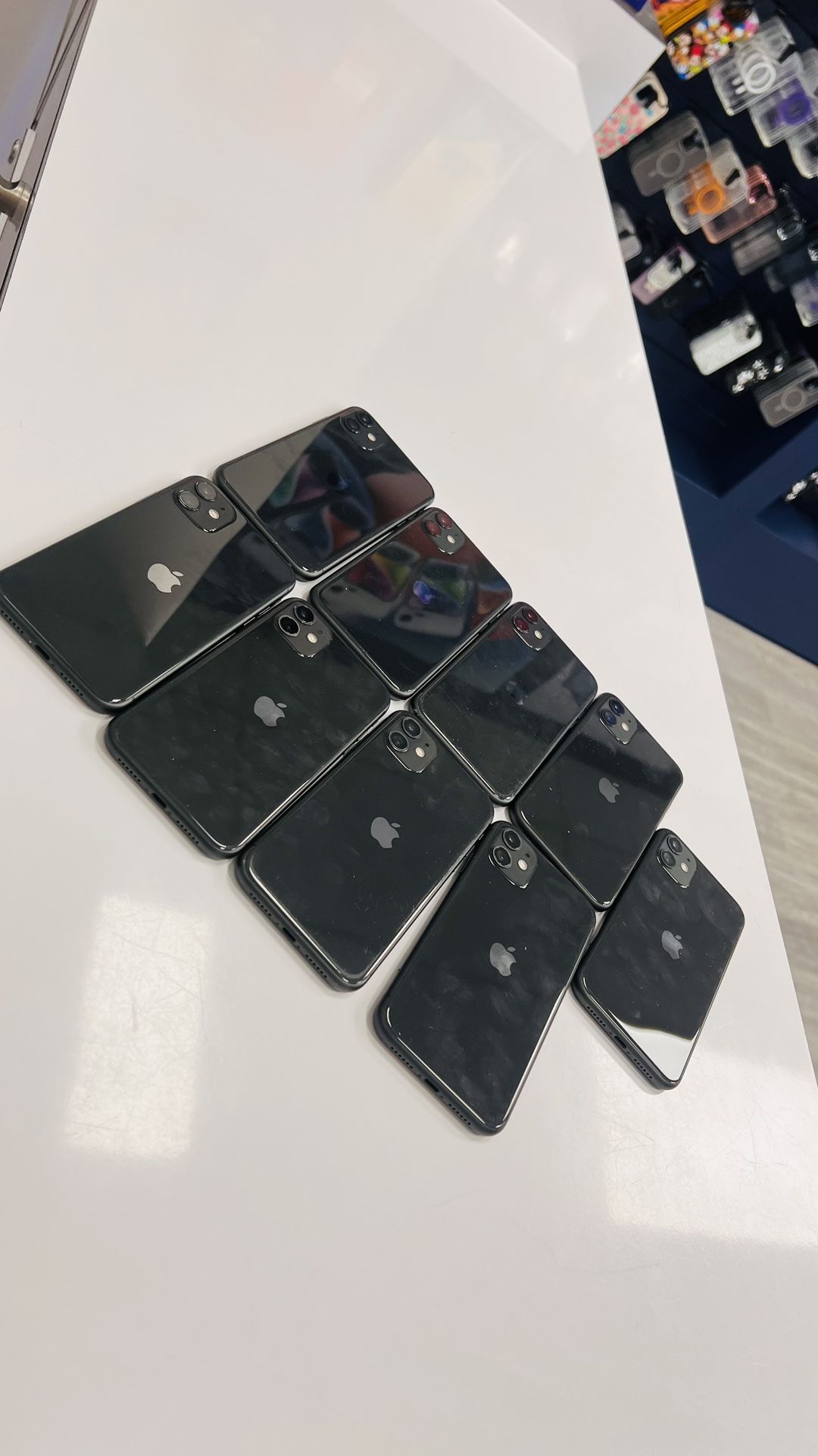 iPhone 11 64GB Unlocked