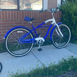 Schwinn Beach Cruiser