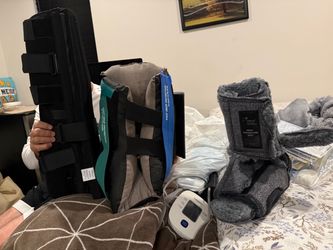 Medical boots