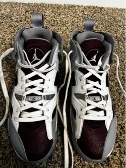 Jumpman Two-Tray White Cherrywood Red Size 7Y
