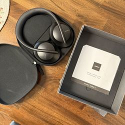 Bose 700 Headphones