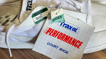 Vintage 1970s TRAX Retro Sneakers Gym Shoes NOS KMART NEW with tags Mens size 10