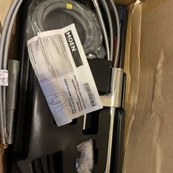 New Moen Kitchen faucet