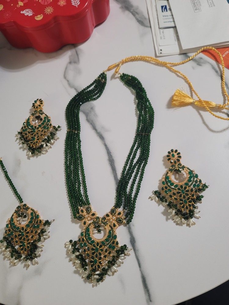 Indian Bollywood Style Kundan Set
