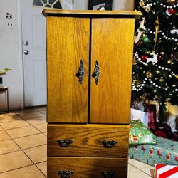 Vintage Jewelry  Box 