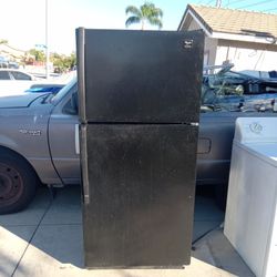 Whirlpool Refrigerator Width 30", Height 65"