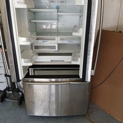 Frigerator/Freezer