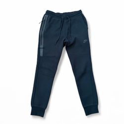 Nike Tech black joggers pants