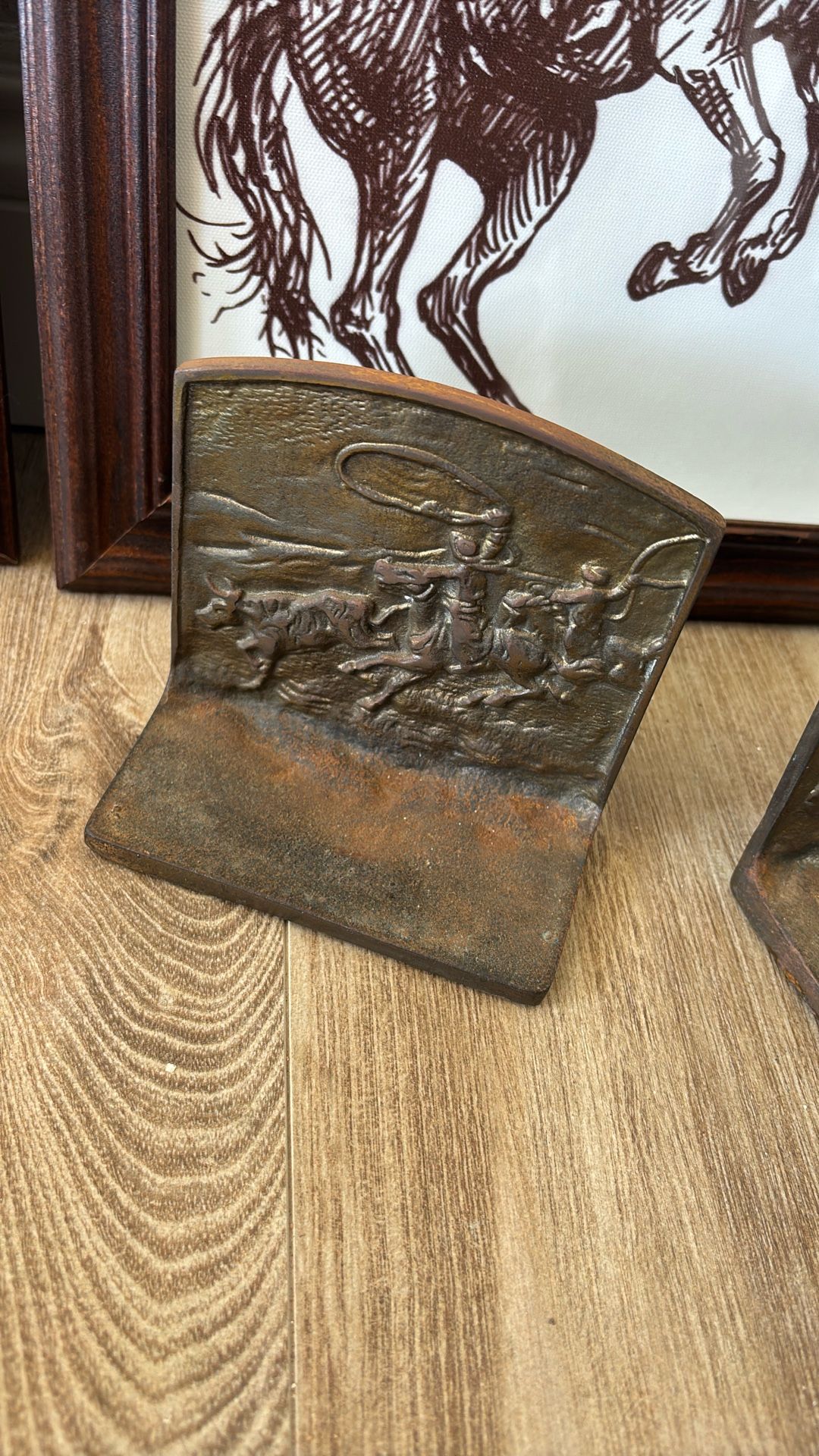 RUSTIC WESTERN BOOKENDS