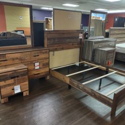 New 4pc Queen Bedroom Set Queen Bedframe Dresser Mirror Nightstand 